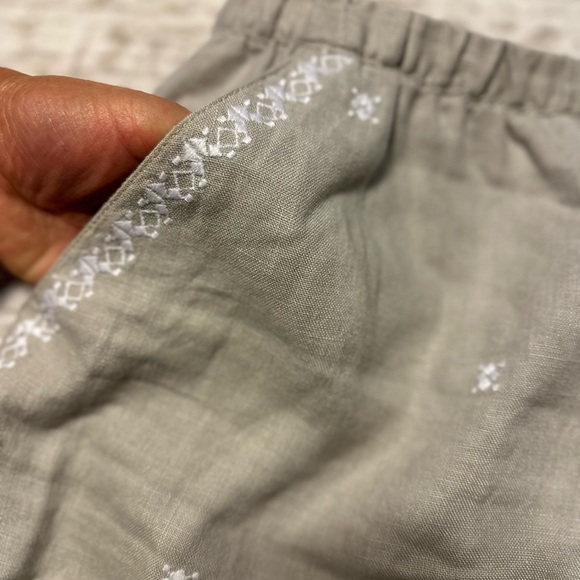 GARNET HILL - Picture 2 of 6